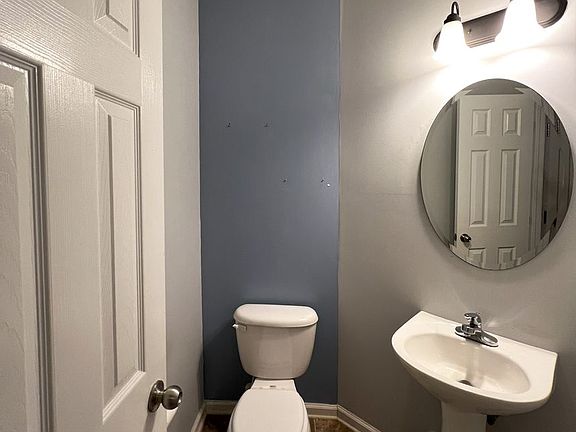 5th image of 2272 Hartfield Cir