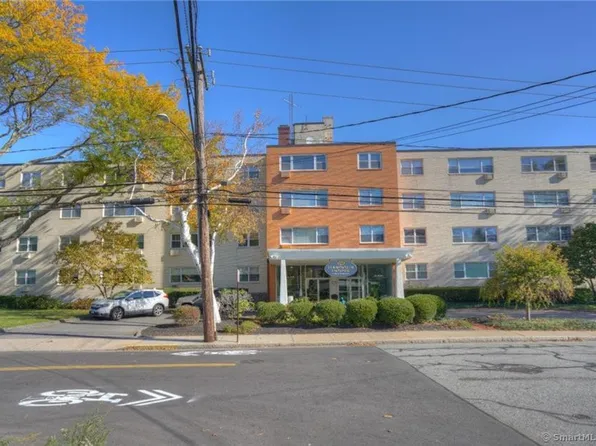 292 Pequot Avenue APT 1G, New London, CT 06320