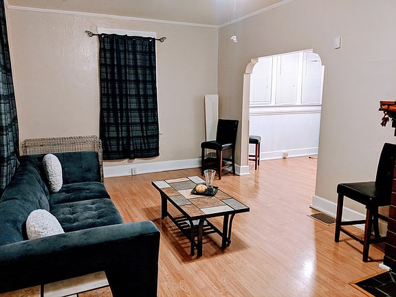 3rd image of 3317 Roland Ave