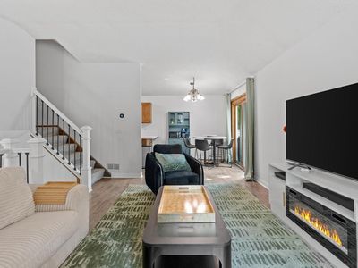 14258 Towers Ln, Eden Prairie, MN, 55347