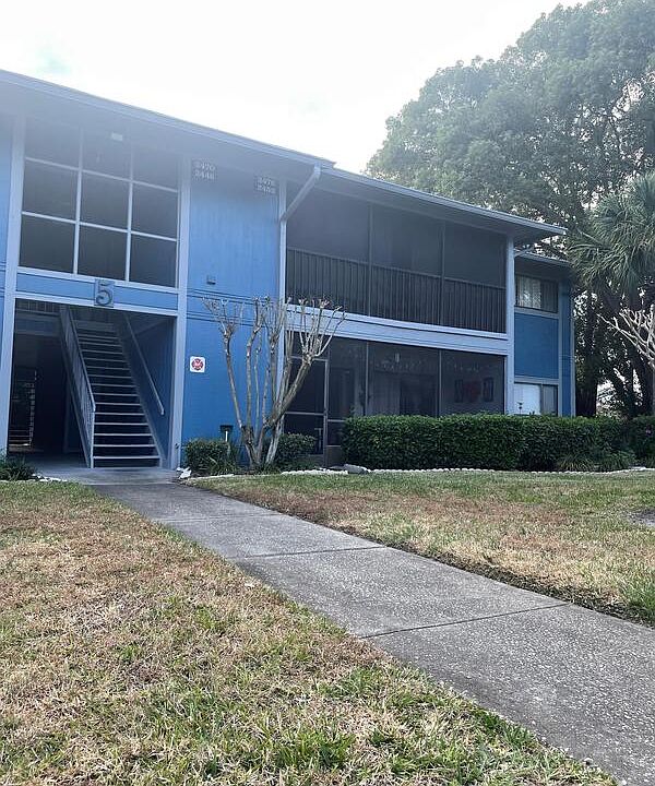 1st image of 2452 Oak Park Way #1