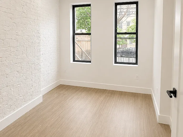 405 Himrod St #2R — Photo 5