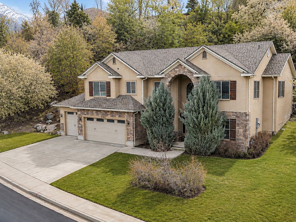 1st image of 2452 Oak Ln