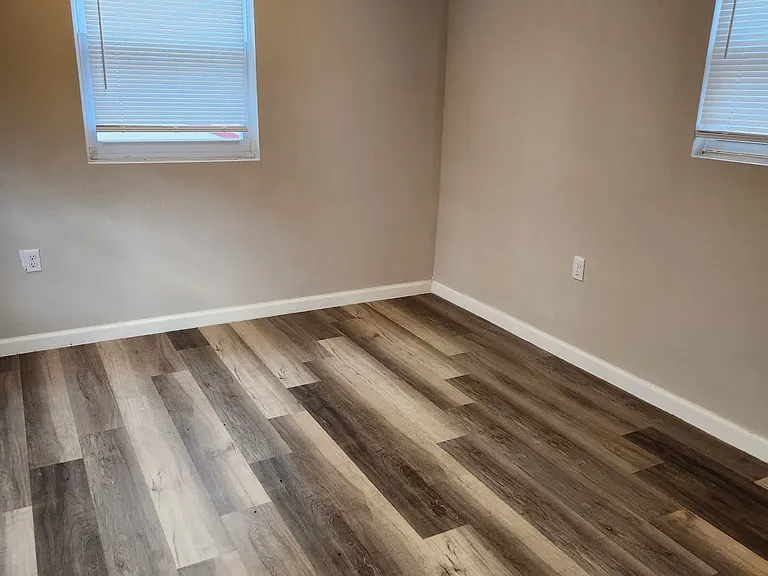 9349 Valley Rd #109 — Photo 3