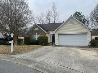 211 Briarhaven Dr, Durham, NC 27703