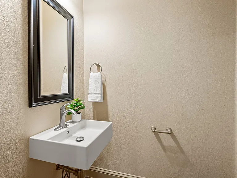1208 Prescott St — Photo 11