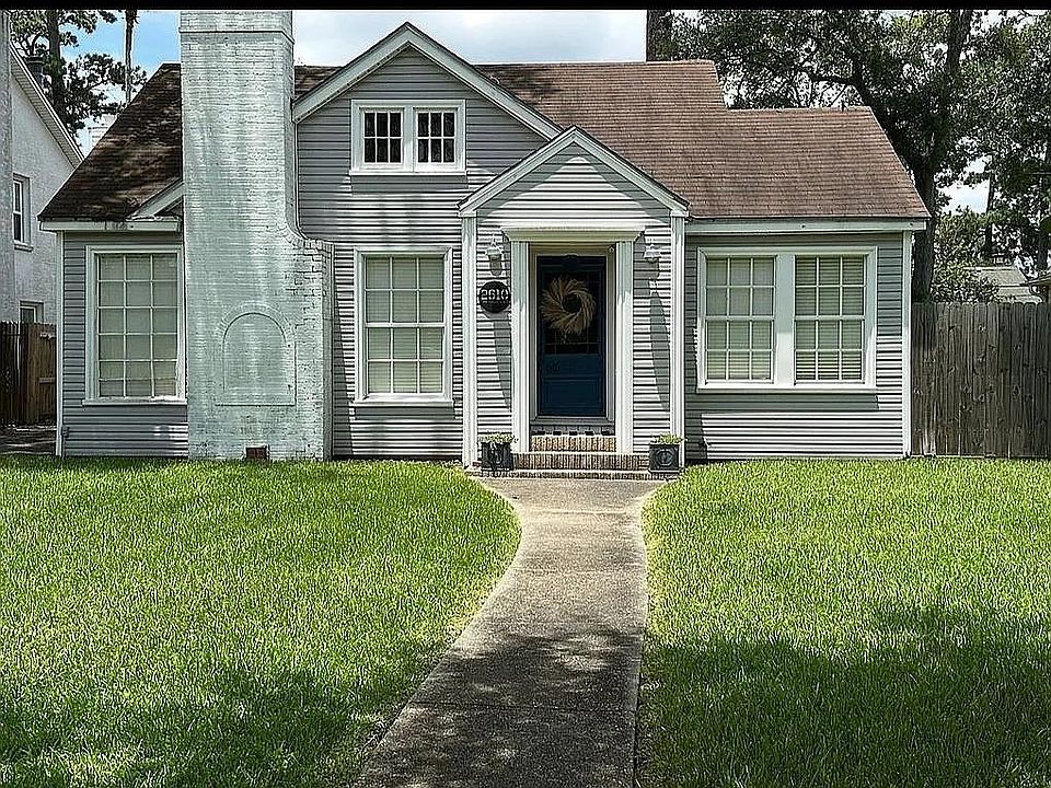 1st image of 2610 Gladys St