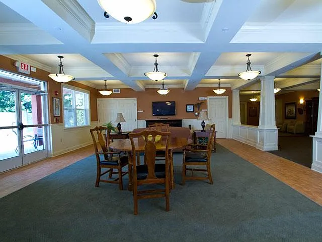 Chatham Pointe — Photo 11