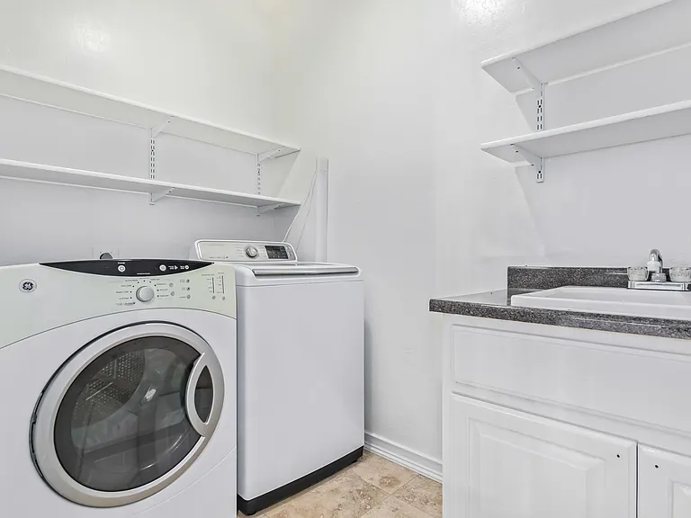 15330 E Walnut Ln — Photo 42