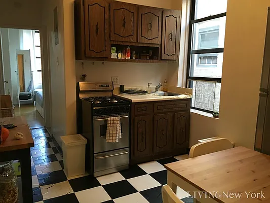 Rented by Living New York | media 9