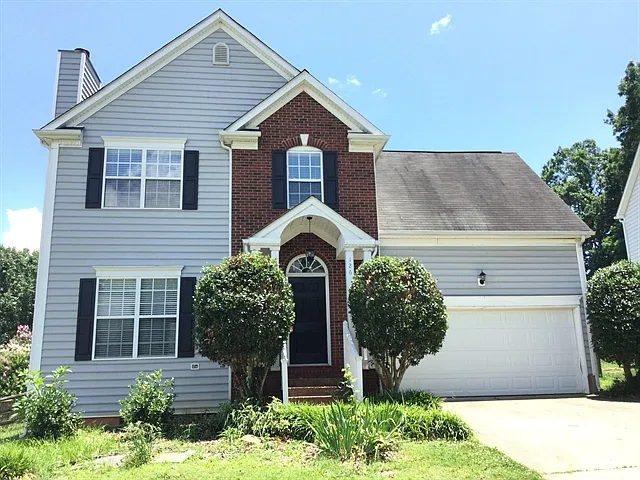 3 bed, 2.5 bath, 1731 sqft, $2,175 — Photo 1