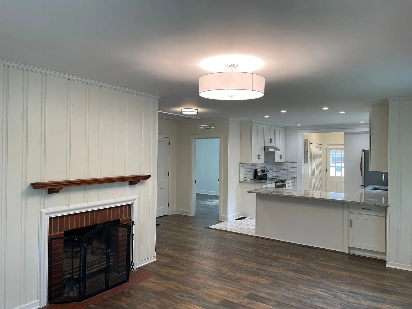 For Rent — Photo 4