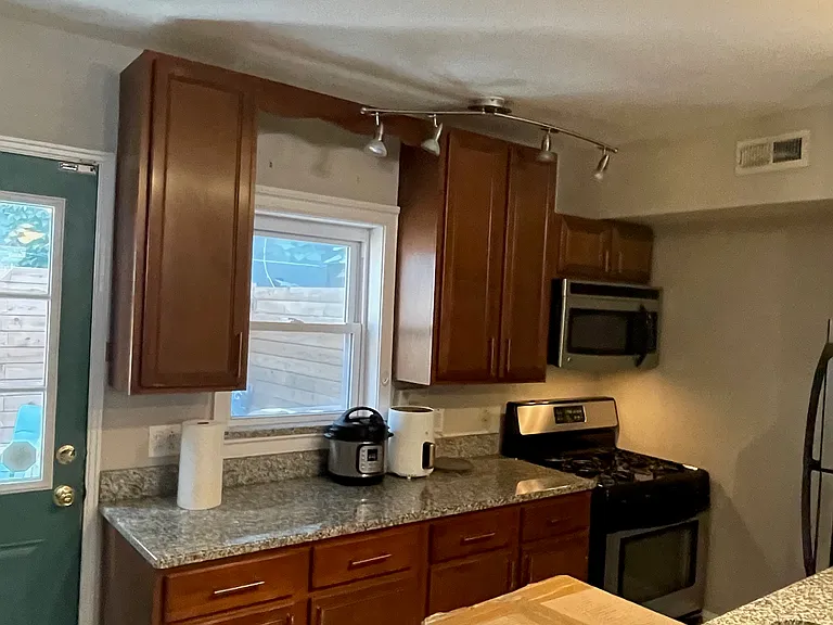 723 S Smedley St — Photo 8