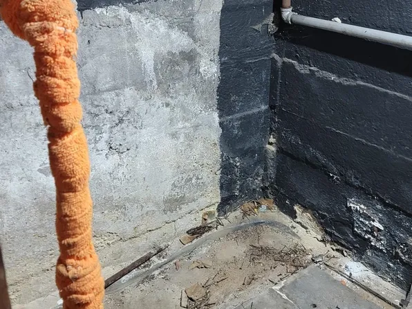 25 Dwight Street image 44 of 49