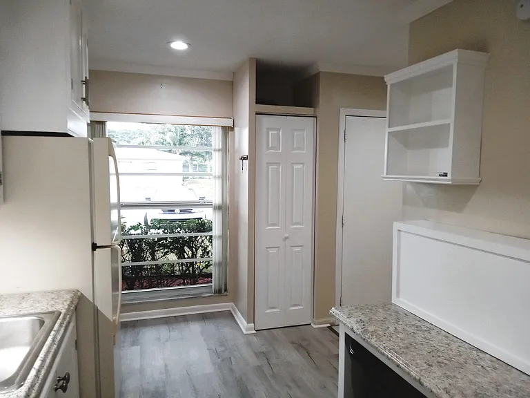 8732 Bella Vista Dr #42 — Photo 28