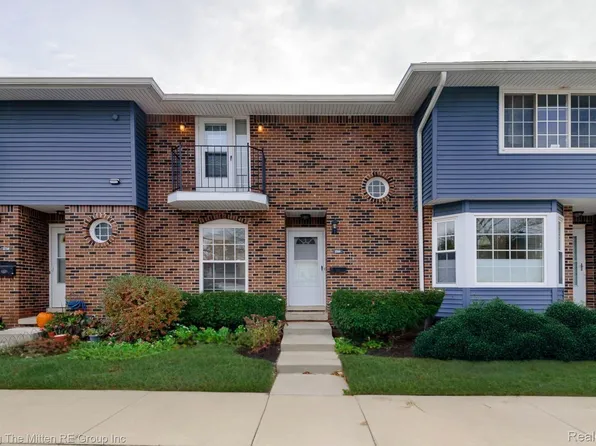 2748 Page Ave, Ann Arbor, MI 48104