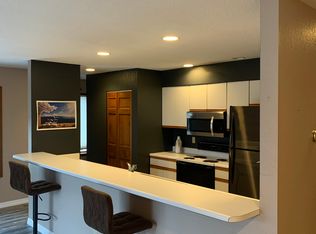 2043 Woods Ln UNIT 36, Petoskey, MI 49770