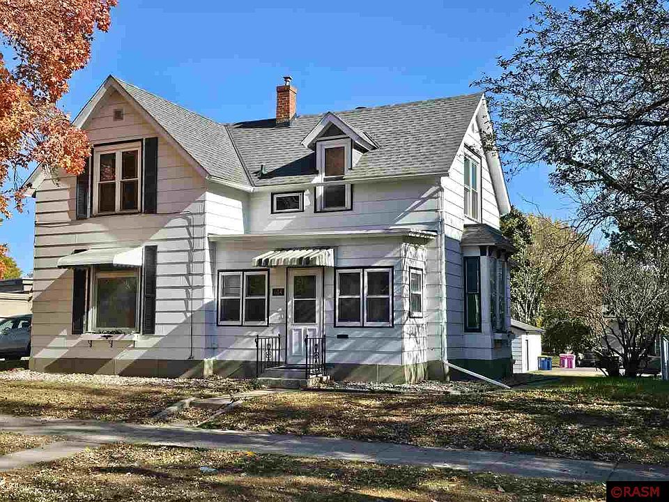 1st image of 614 N Minnesota St