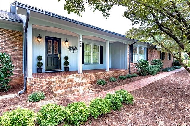 1st image of 2890 Dogwood Dr