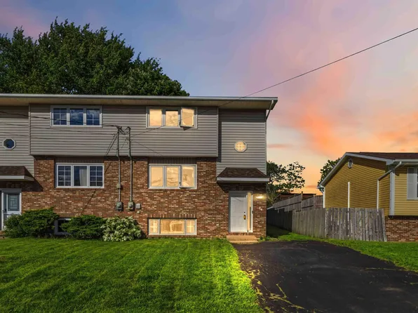 54 Silistria Dr, Halifax, NS B2W 5V7
