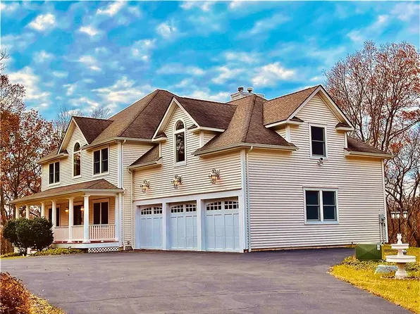 55 Twilight Lane, Putnam Valley, NY 10579