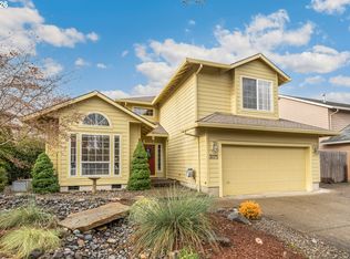 3075 NE 4th Ave, Hillsboro, OR 97124