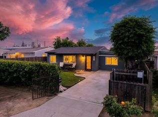 1129 W Locust Ave, Pinedale, CA 93650