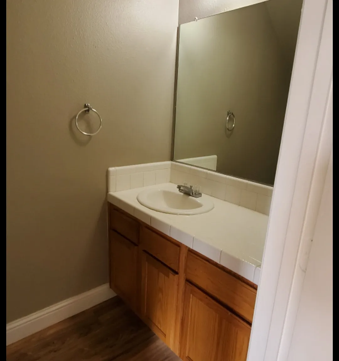 2 bed, 1.5 bath, 972 sqft, $1,500 — Photo 4