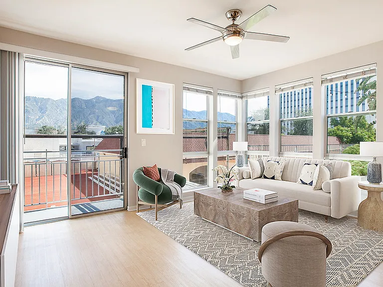 The Stuart at Sierra Madre Villa — Photo 15