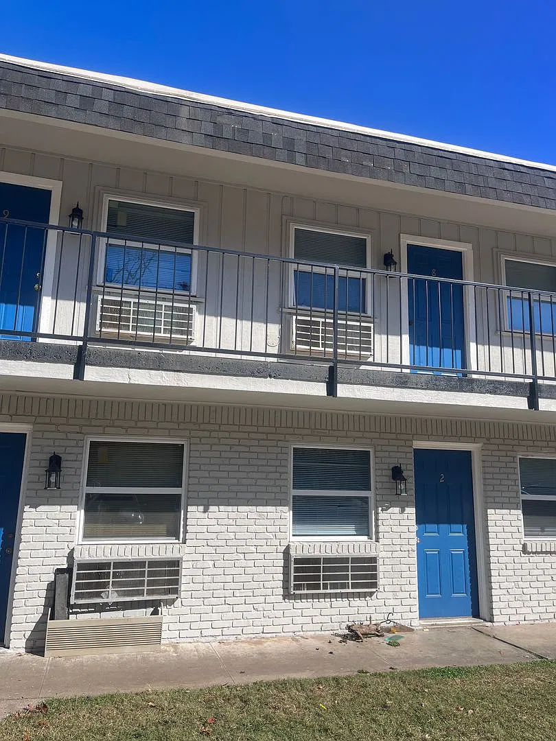 To Cornerstone Apartments — Photo 3