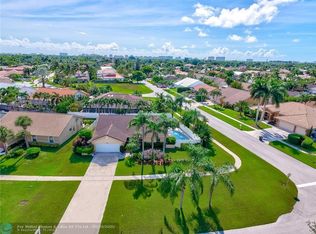 8000 W Country Club Blvd, Boca Raton, FL 33487