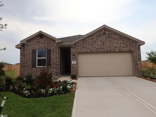 559 Day Station Dr, Dayton, TX 77535