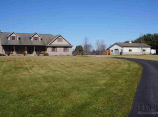 5378 Emerson Dr, Ottawa Lake, MI 49267