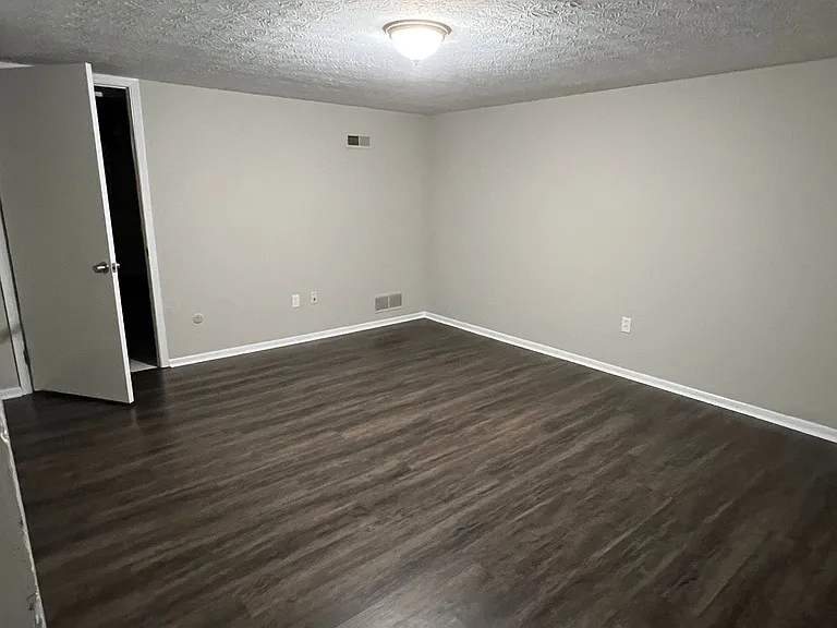 5340 Shiloh Dr — Photo 9
