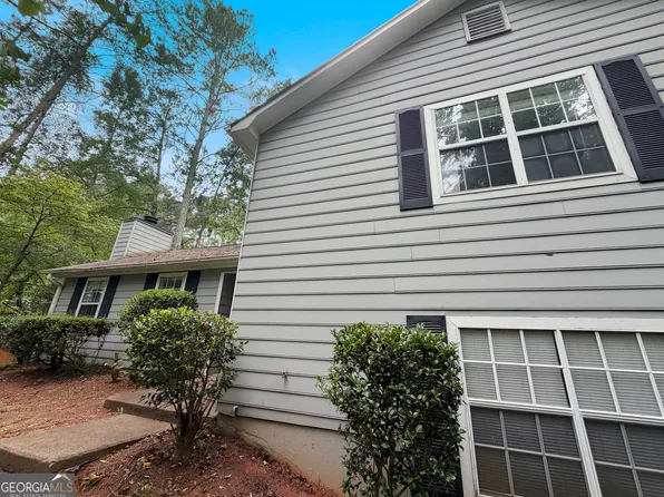 2256 Turtle Club Dr NE, Marietta, GA 30066