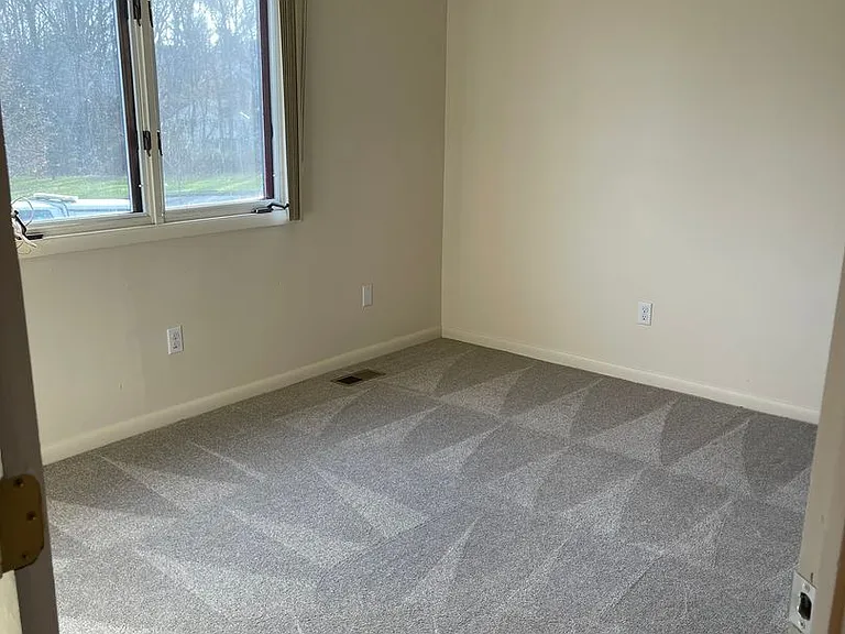 105 Foxfire Dr — Photo 14