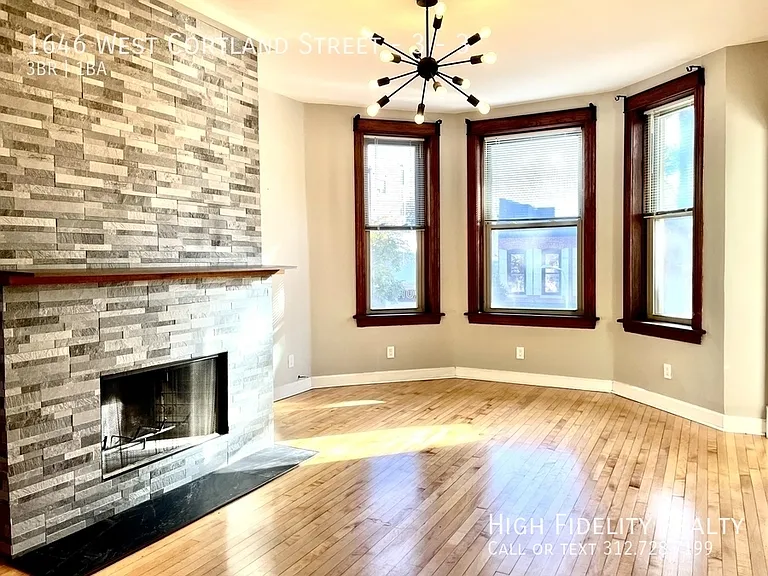 1646 W Cortland St #3 — Photo 2