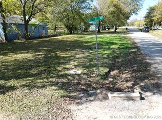 723 B St NE, Ardmore, OK 73401