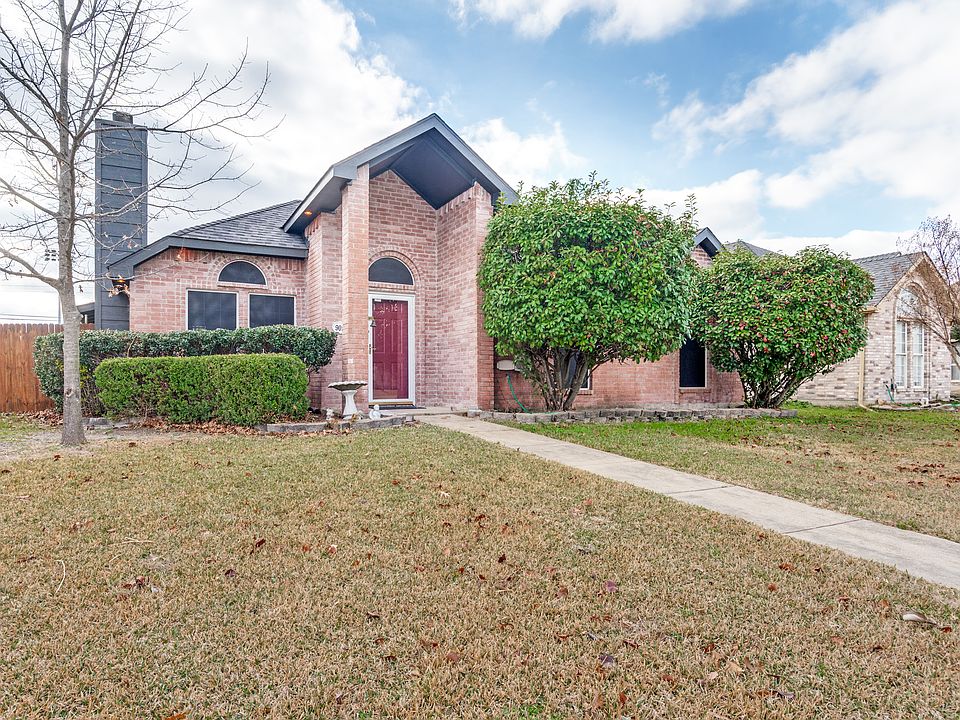 1st image of 909 Shadybrook Ln