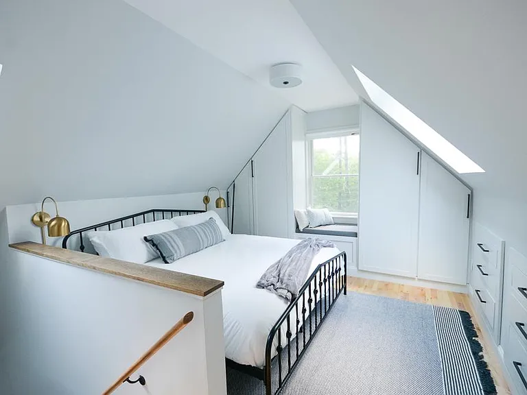 4 Windsor Pl — Photo 2
