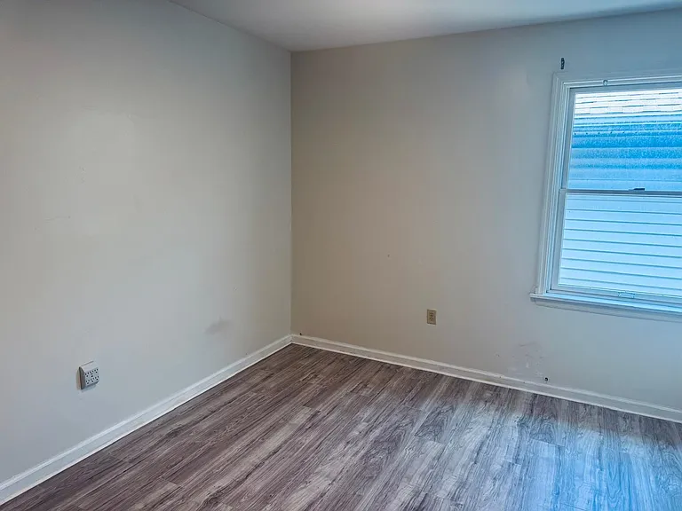 25 Columbia Ave #2 — Photo 6