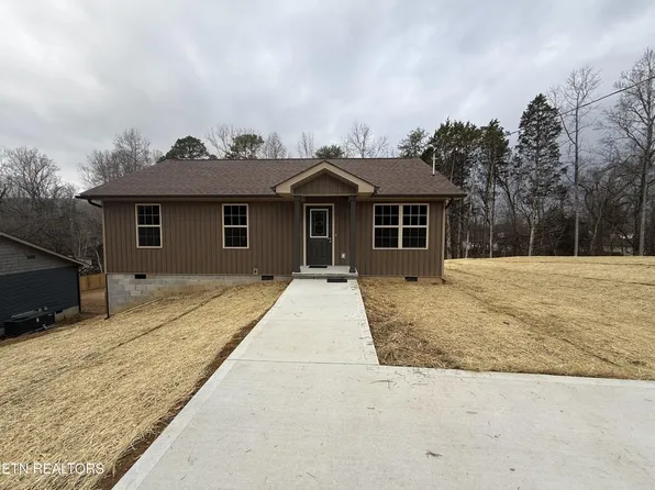 266 Wilberforce Ave, Oak Ridge, TN 37830