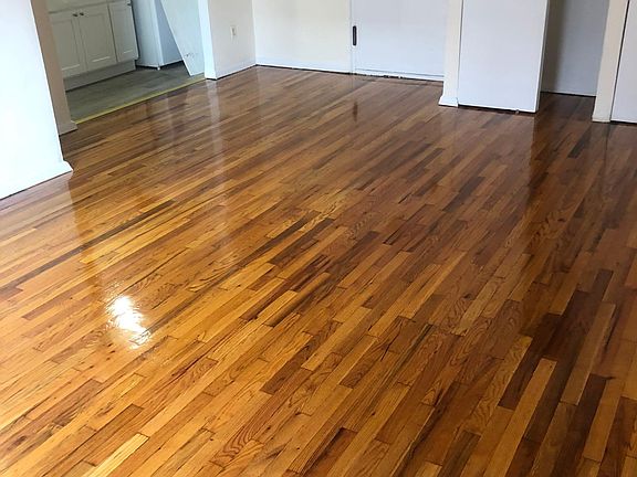 3rd image of 14305 41st Ave #402