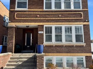 2125 Wesley Ave #2, Berwyn, IL 60402