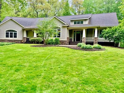 8821 Summerset Woods Ct SE, Alto, MI, 49302