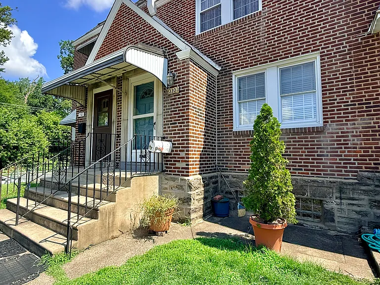 3303 Hartel Ave — Photo 61