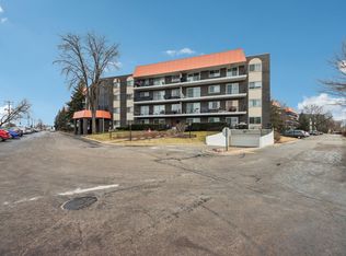 4949 Golf Rd APT 308, Skokie, IL 60077