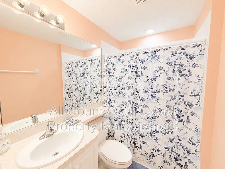 1704 Gondola Park Dr — Photo 10