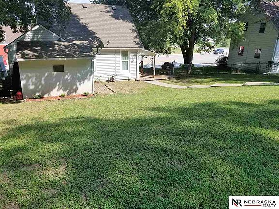 3rd image of 2820 N 204th St
