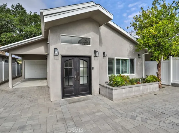 10611 Nassau Ave, Sunland, CA 91040
